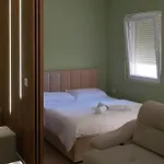 Studio Apartment Lake View 2